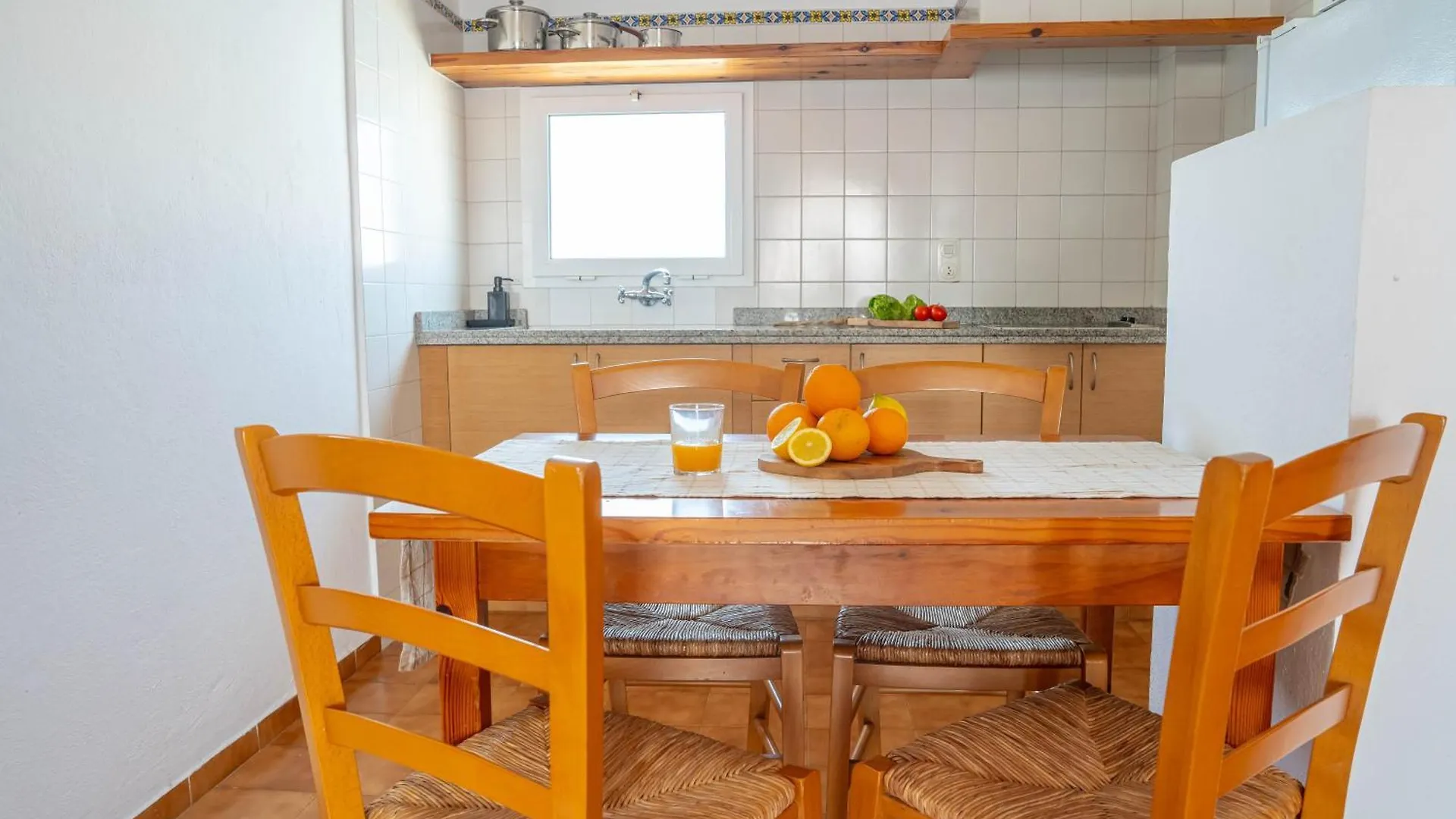 Apartamentos Sa Caleta