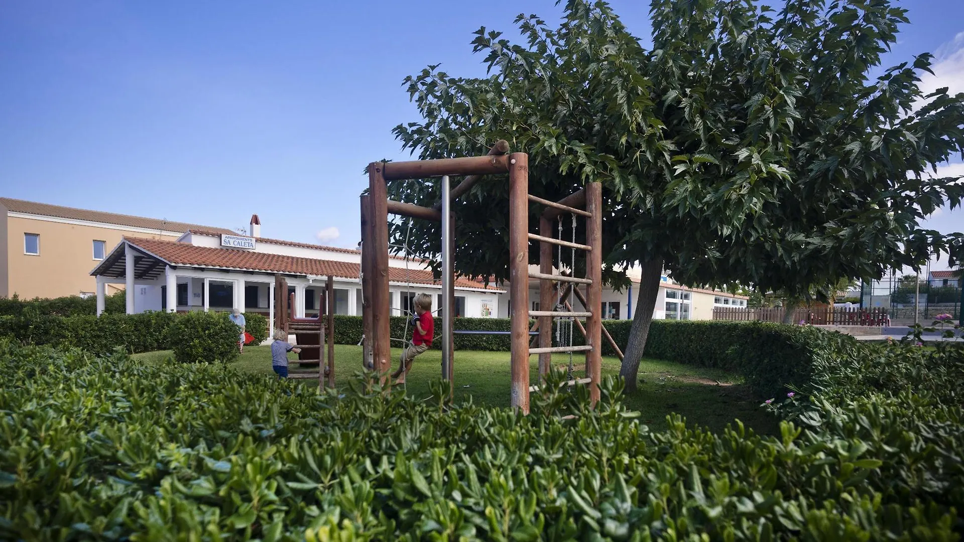 Apartamentos Sa Caleta